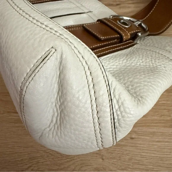 Vintage Y2K Coach Soho Pebbled Leather Small Hand Bag Cream Brown Purse F12302 - Picture 13 of 16